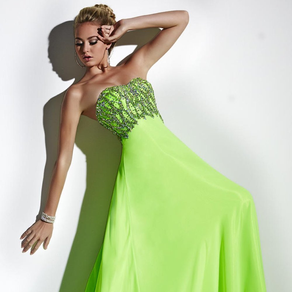 Studio 17 12520 Hot Orange Dress Gown Size 4 NWT